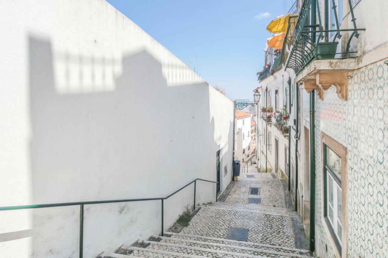 Visitlisbon4Fun: Alfama II Lägenhet Exteriör bild